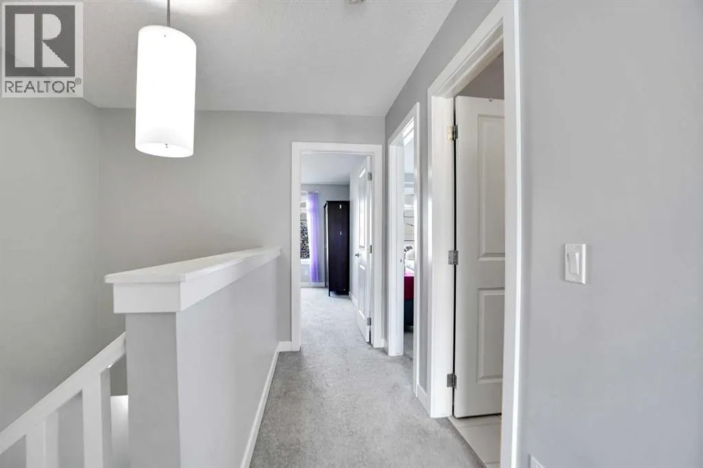 1322 walden Drive SE