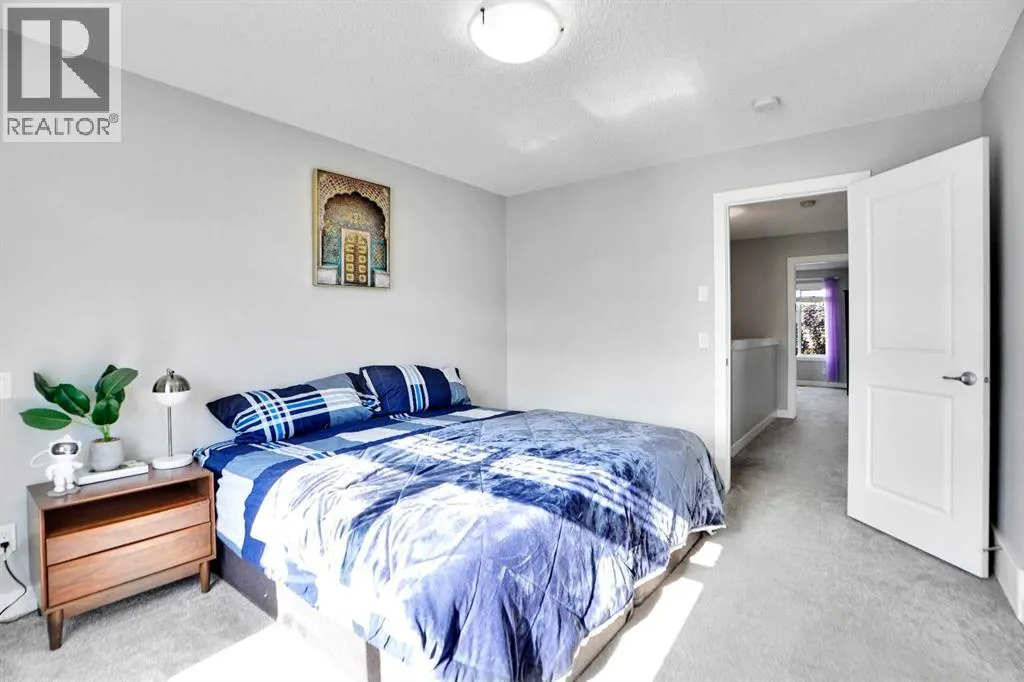 1322 walden Drive SE