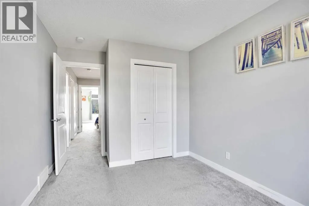 1322 walden Drive SE