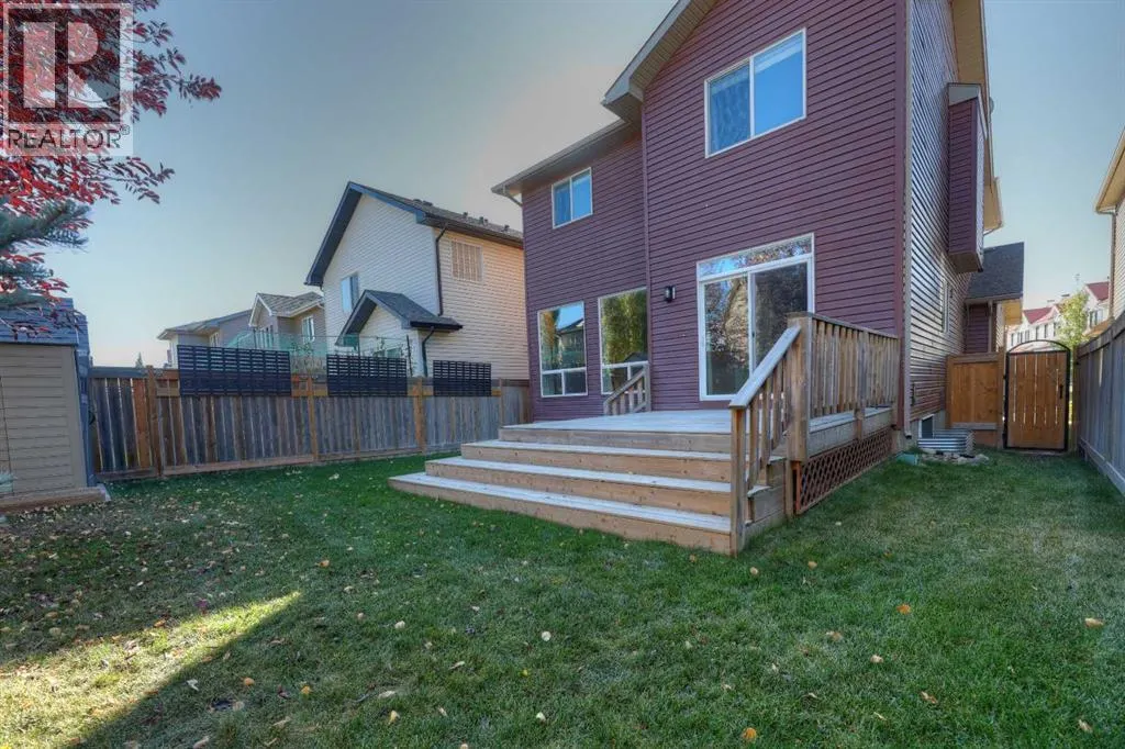 8903 Royal Oak Way NW