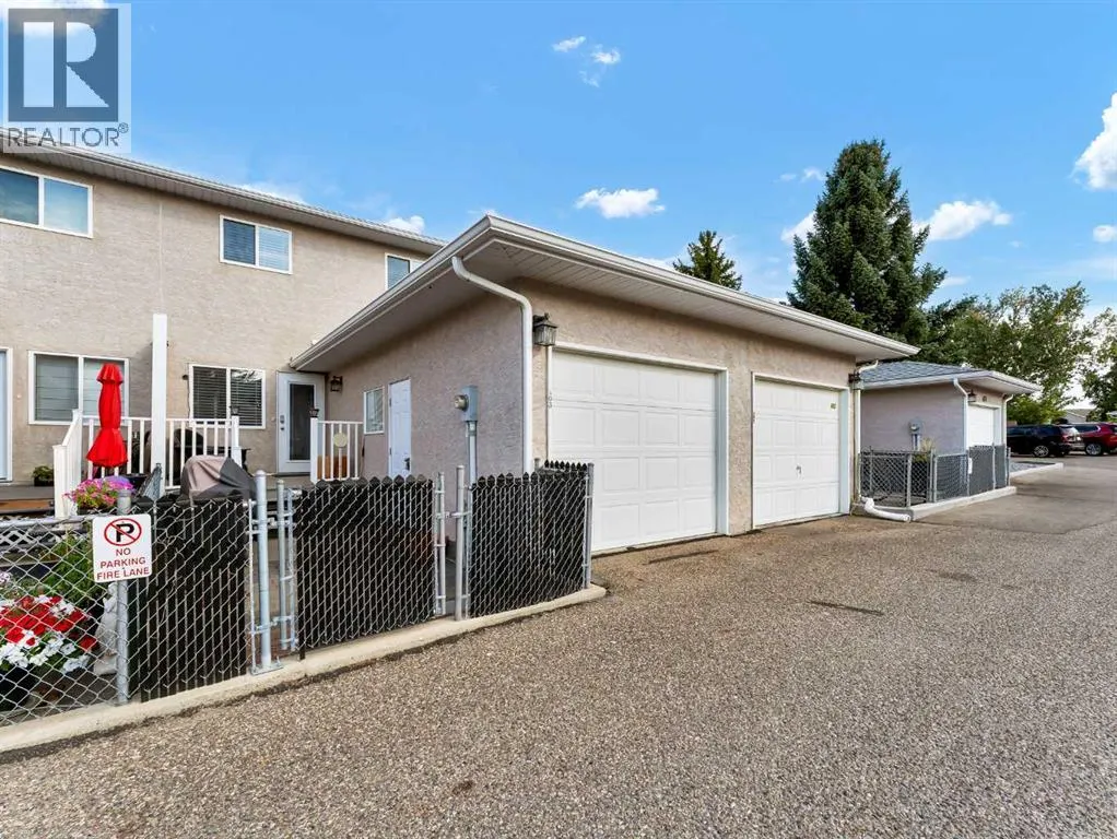 403, 165 South Ridge Drive SE