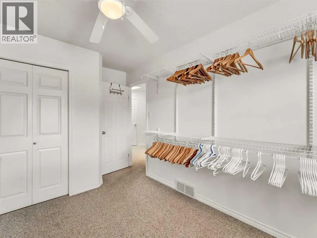 403, 165 South Ridge Drive SE