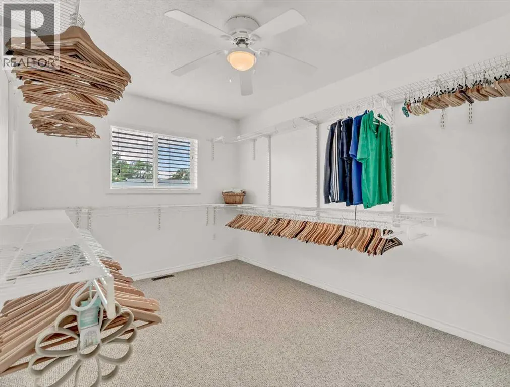 403, 165 South Ridge Drive SE
