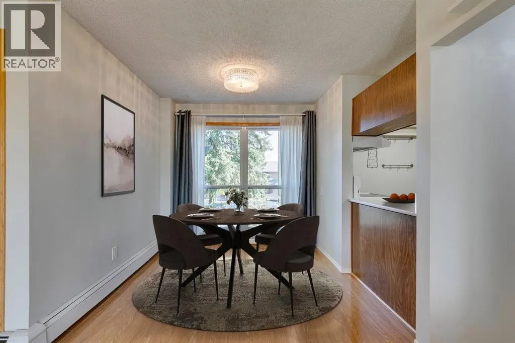 121, 860 Midridge Drive SE