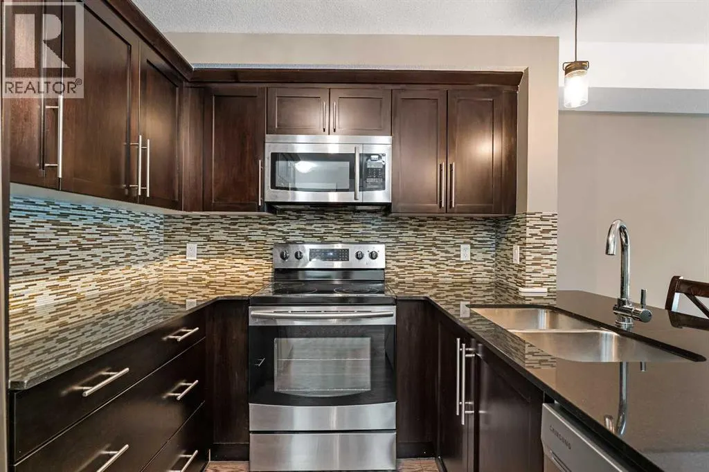 5110, 155 Skyview Ranch Way NE