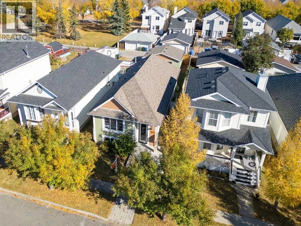 56 Inverness Grove SE