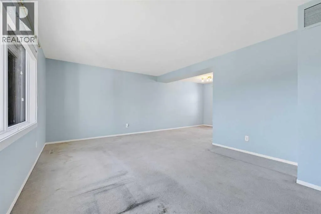 311, 4525 31 Street SW