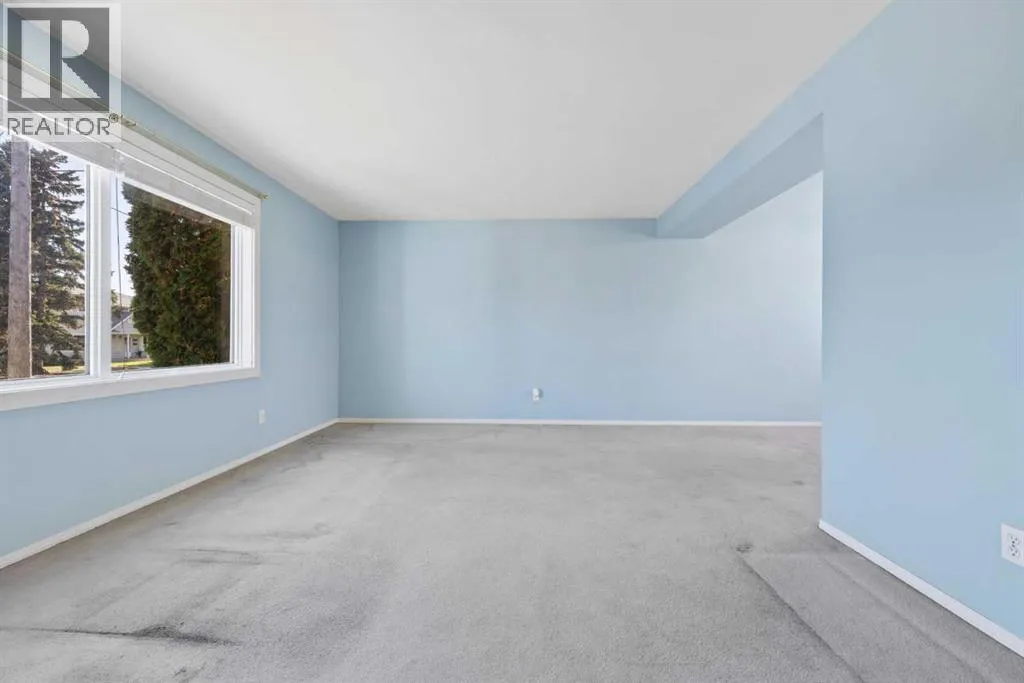 311, 4525 31 Street SW
