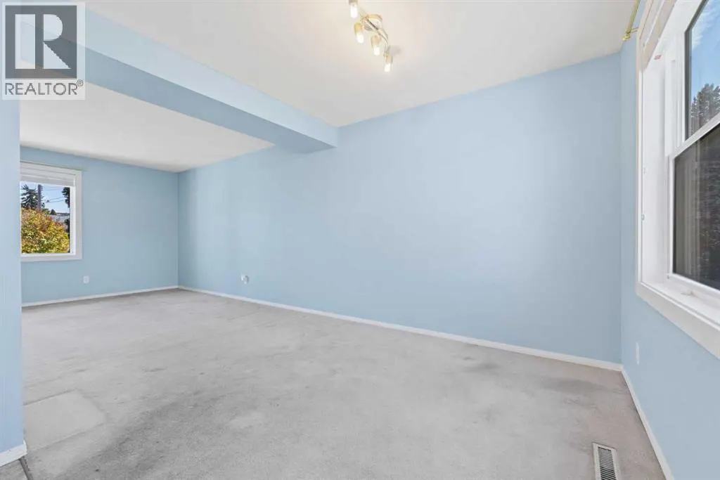 311, 4525 31 Street SW