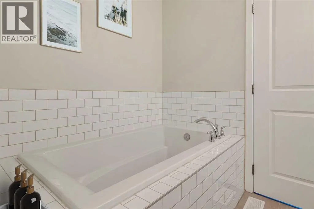 129 Walgrove Heath SE