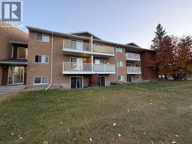 306, 41 Bennett Street