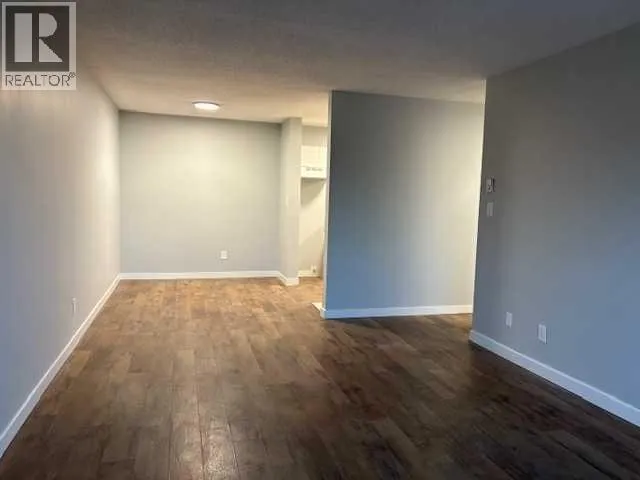 306, 41 Bennett Street