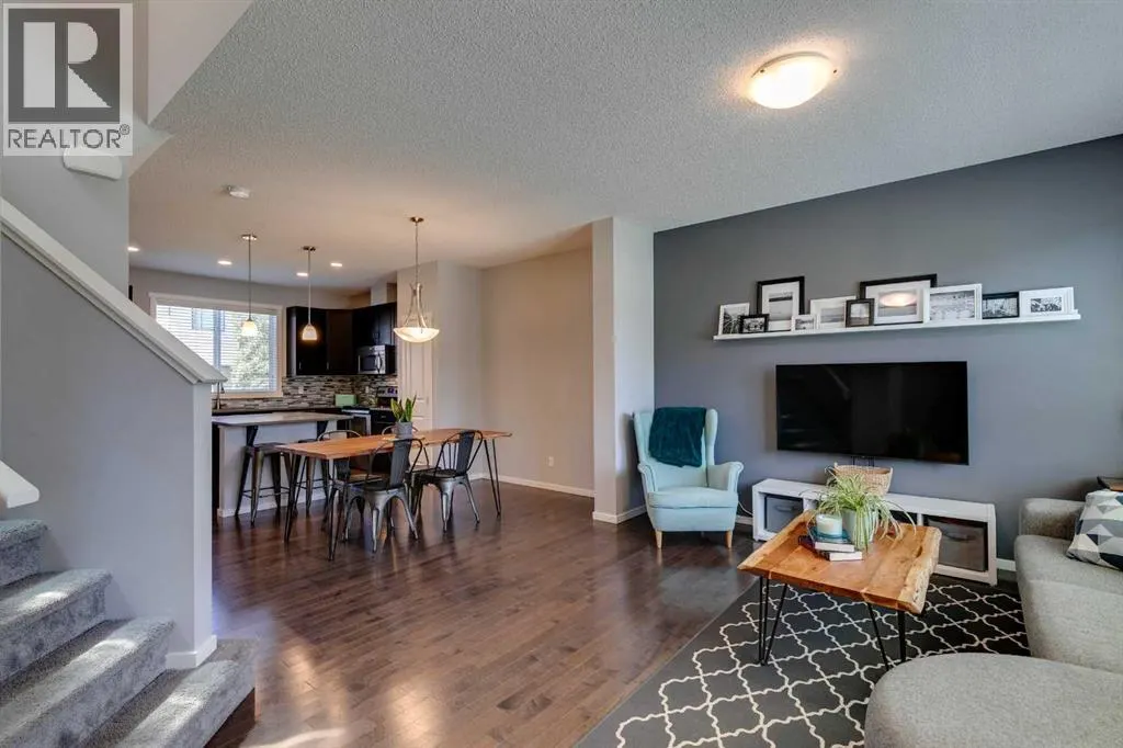 357 Walden Parade SE