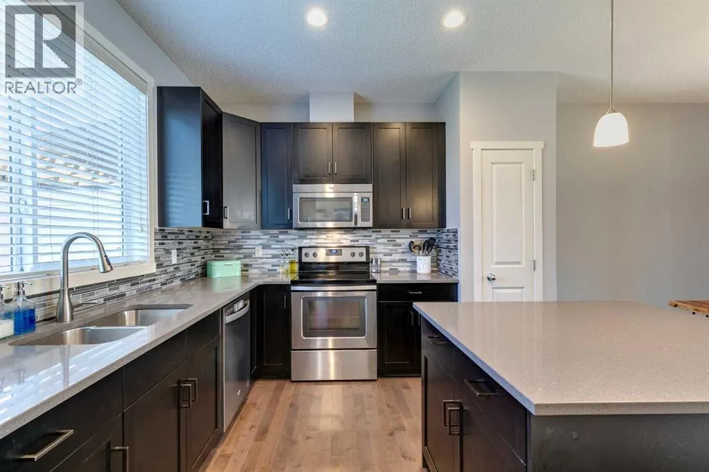 357 Walden Parade SE