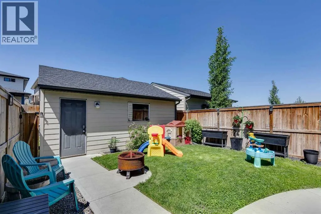 357 Walden Parade SE