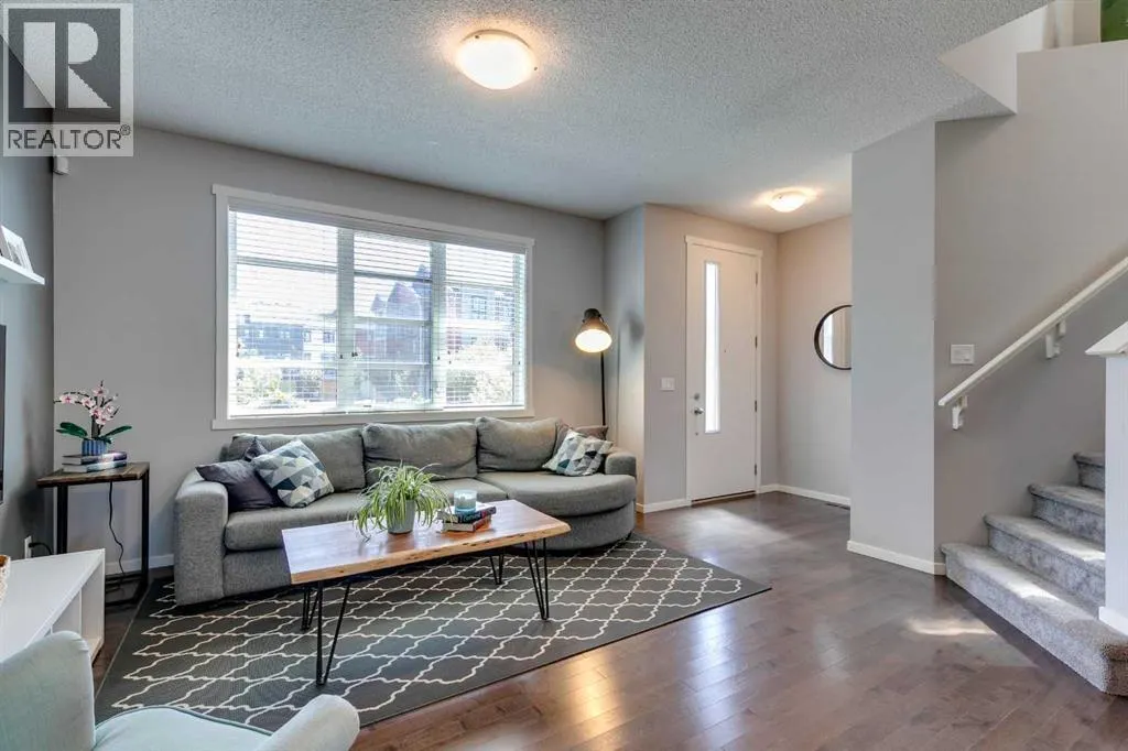 357 Walden Parade SE