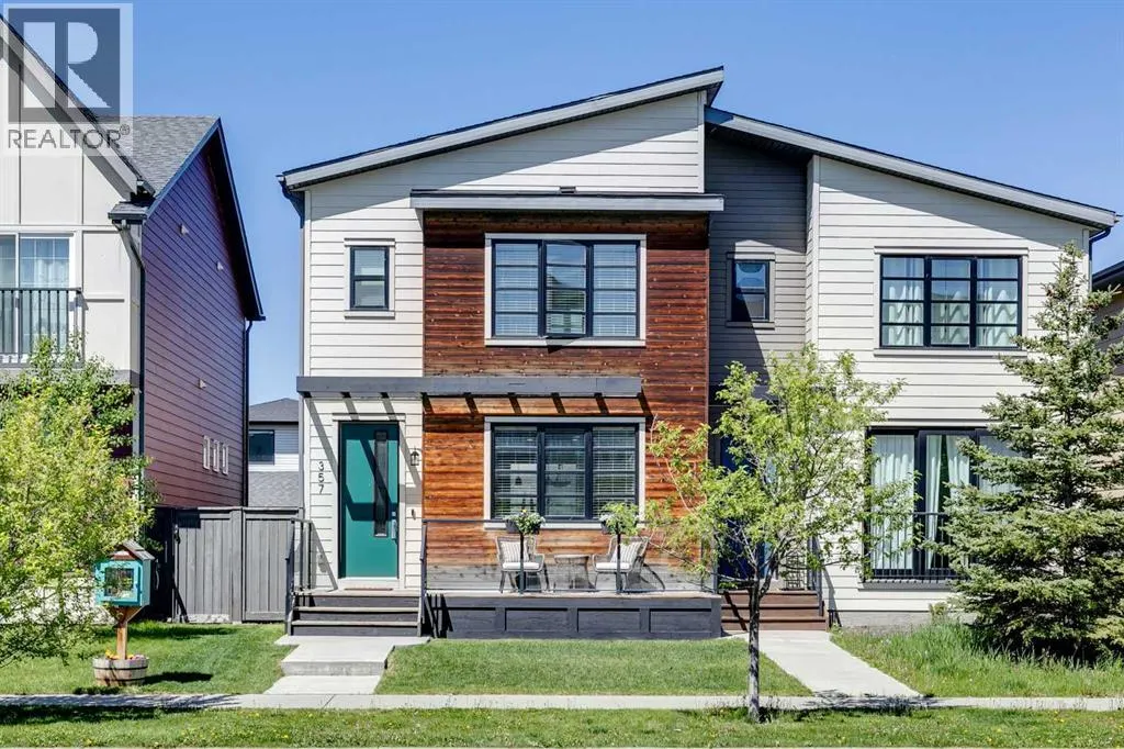 357 Walden Parade SE