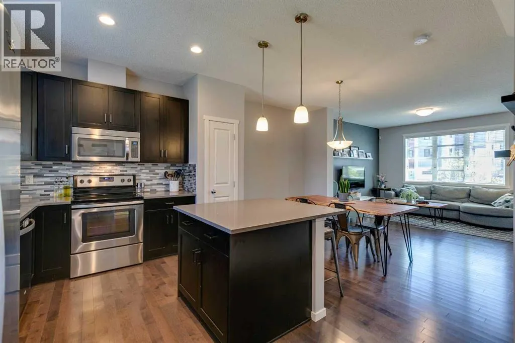 357 Walden Parade SE