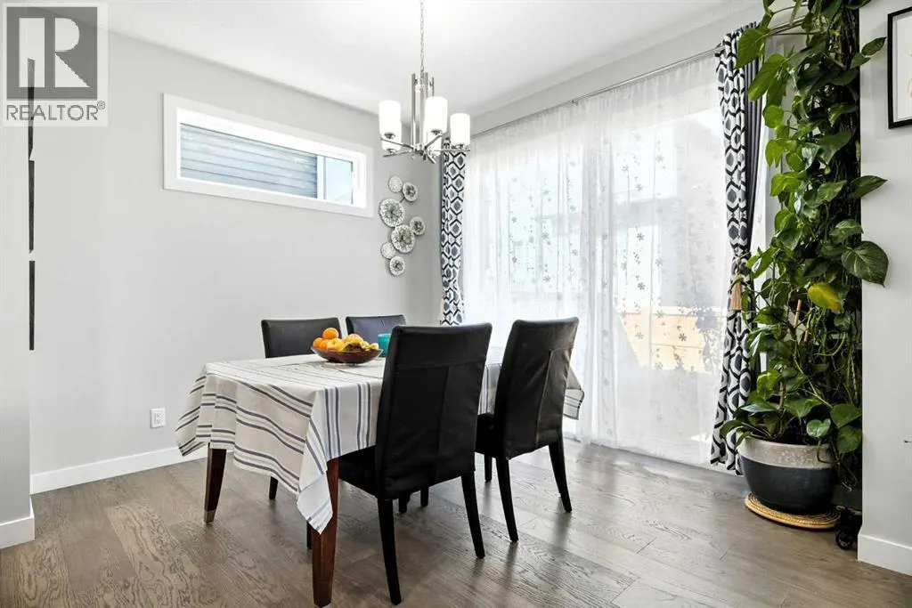 97 Amblehurst Gardens NW
