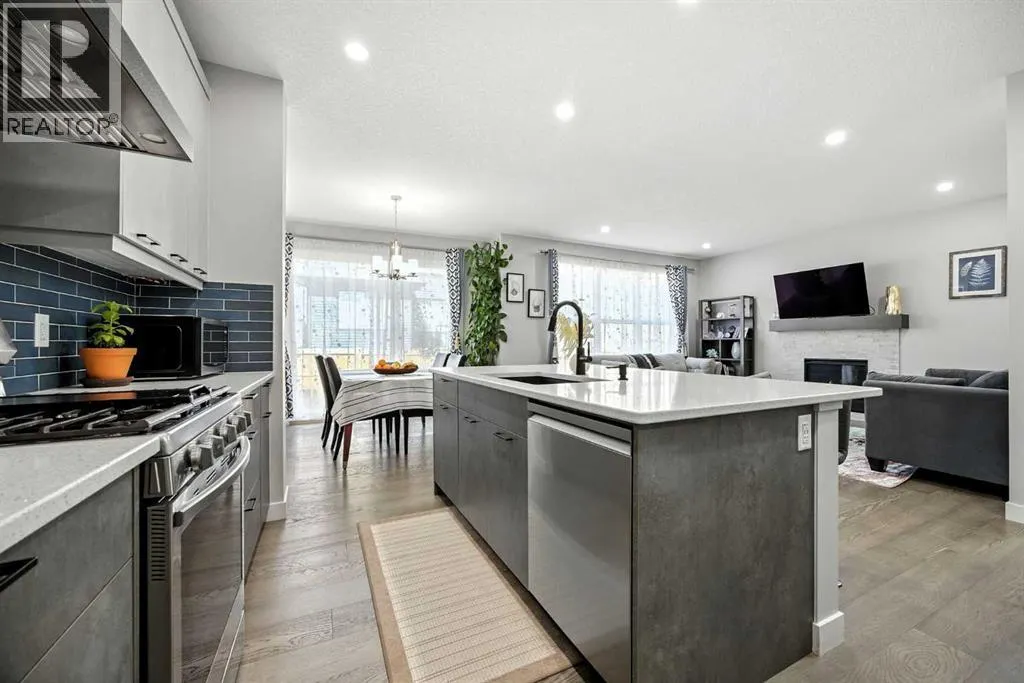 97 Amblehurst Gardens NW