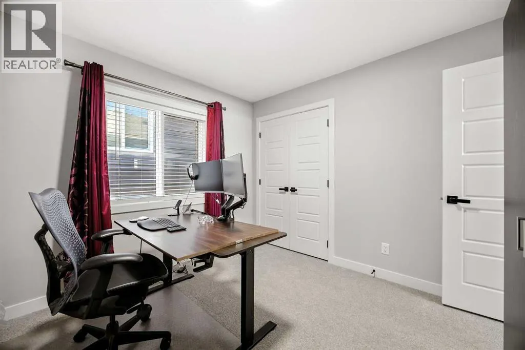 97 Amblehurst Gardens NW