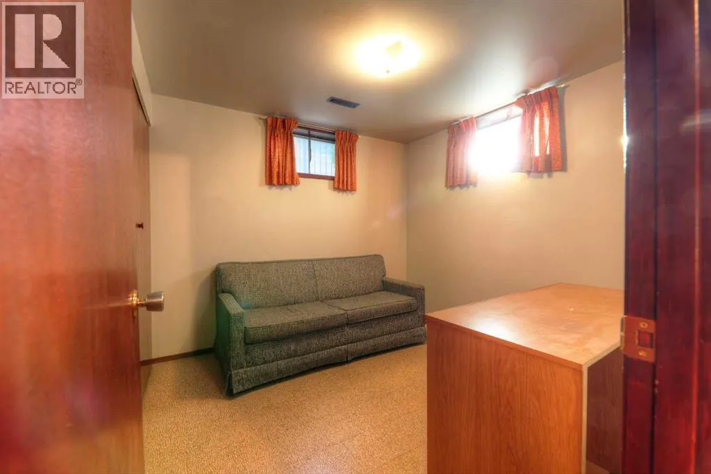 71 Rosery Drive NW