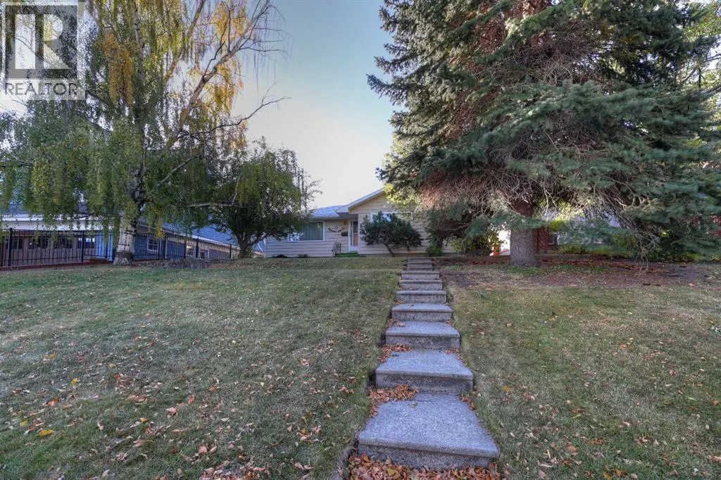 71 Rosery Drive NW