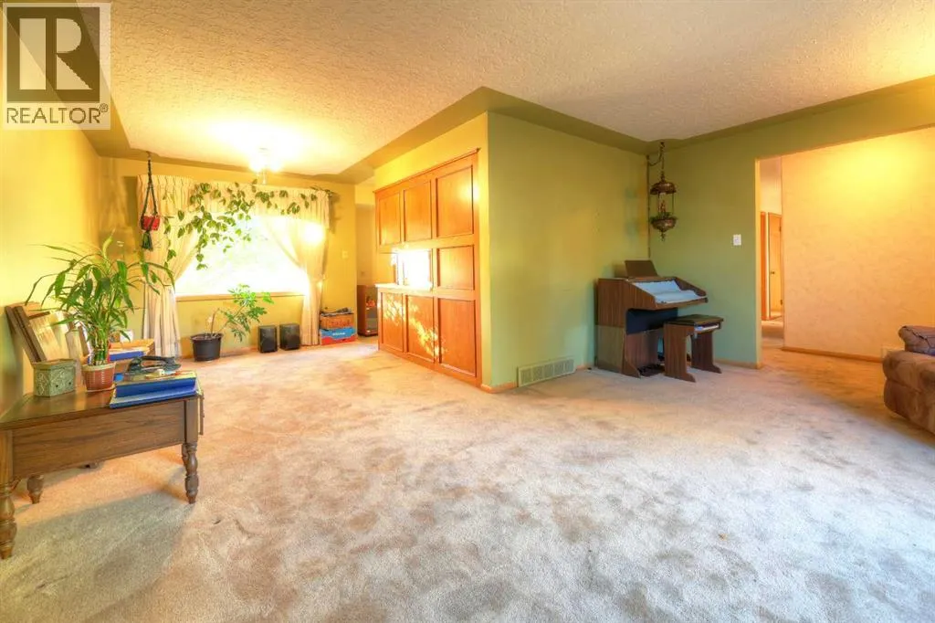 71 Rosery Drive NW