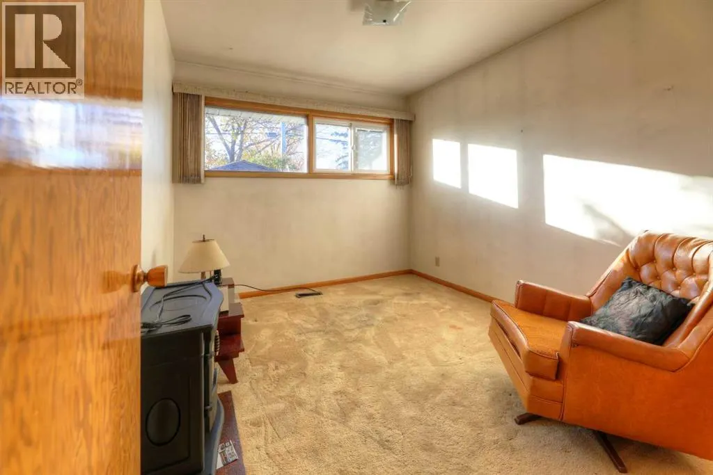 71 Rosery Drive NW