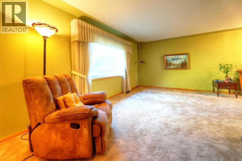 71 Rosery Drive NW
