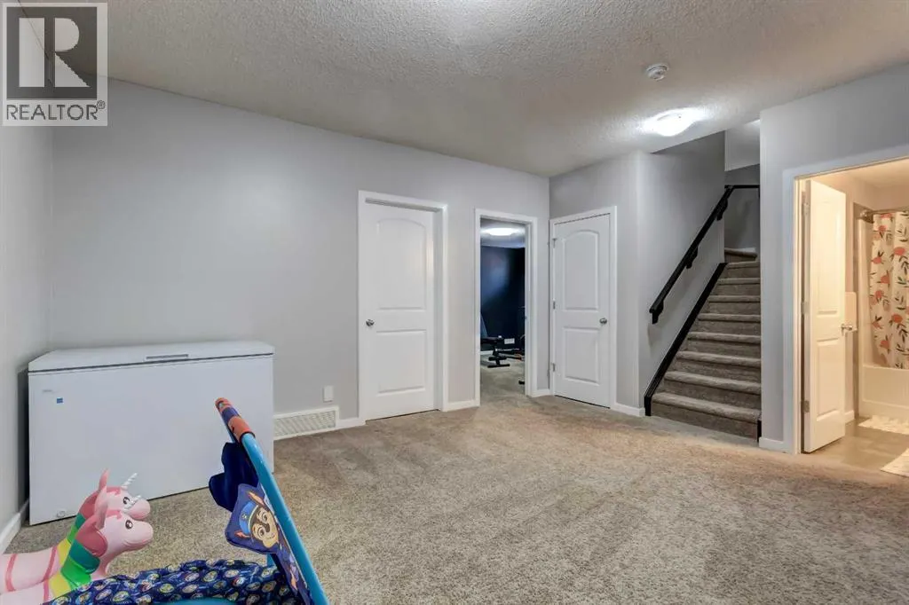 269 Walden Heights SE
