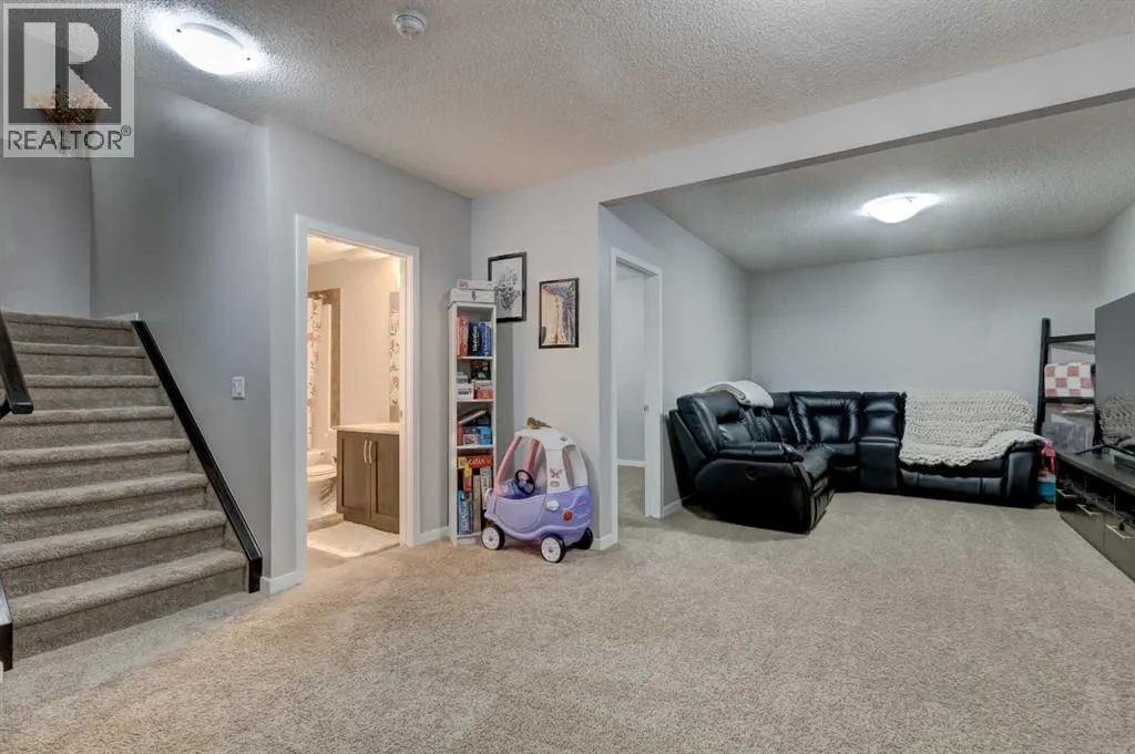 269 Walden Heights SE