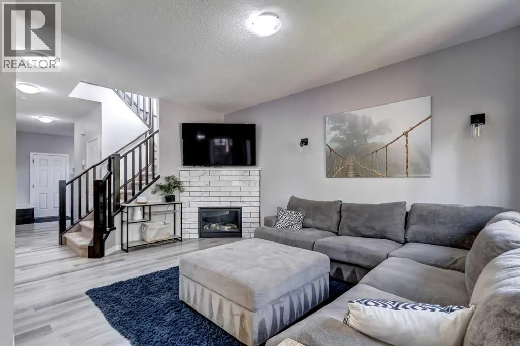 269 Walden Heights SE