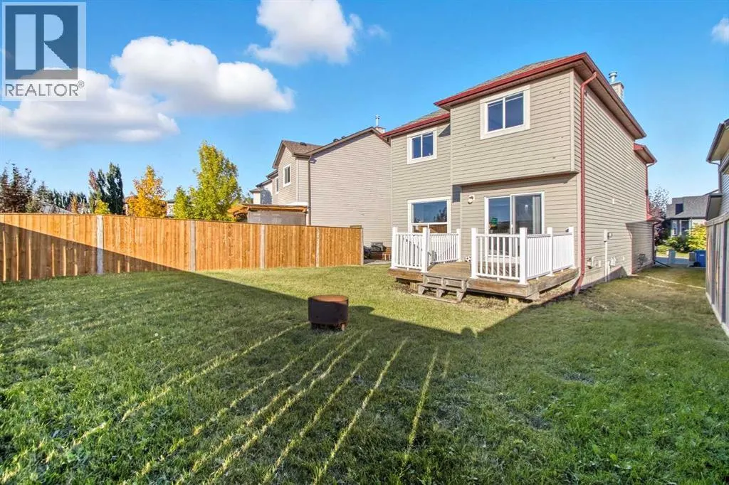 92 Everglen Way SW