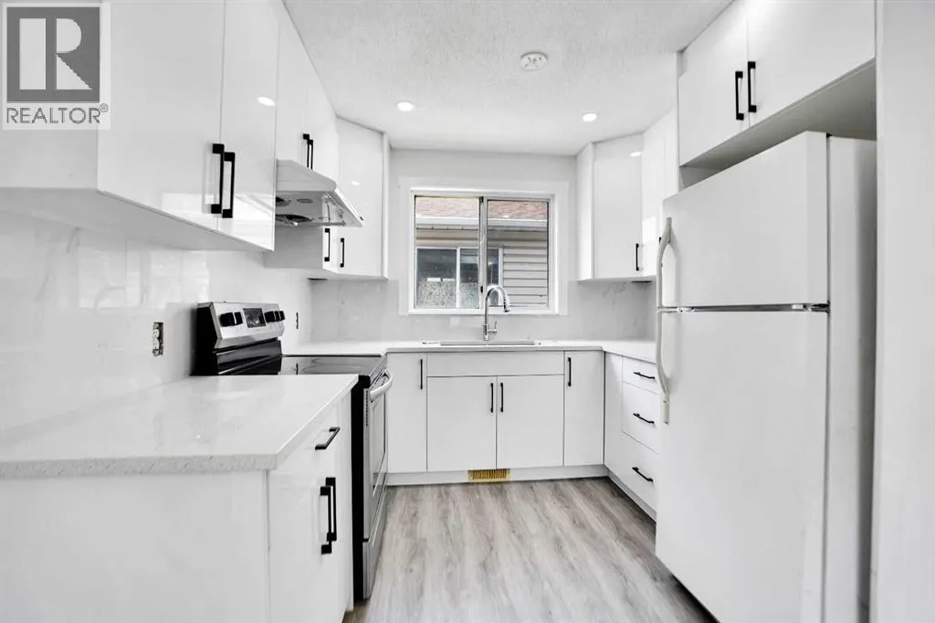 6032 Martingrove Road
