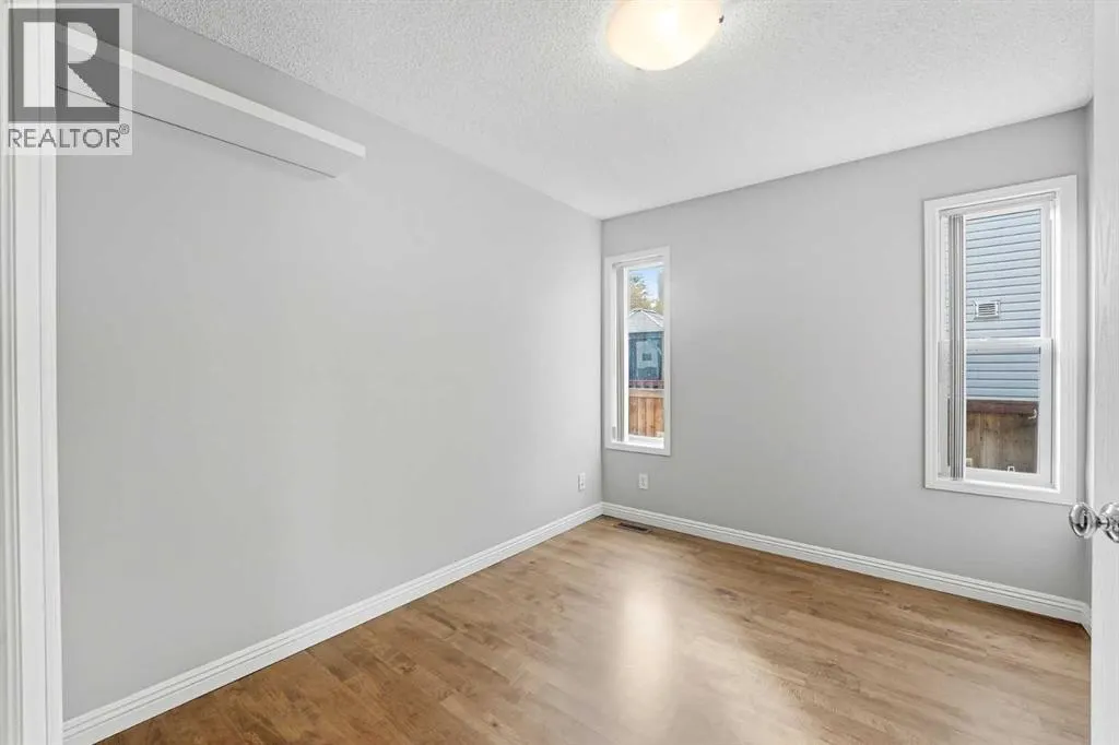 101 Douglas Glen Point SE