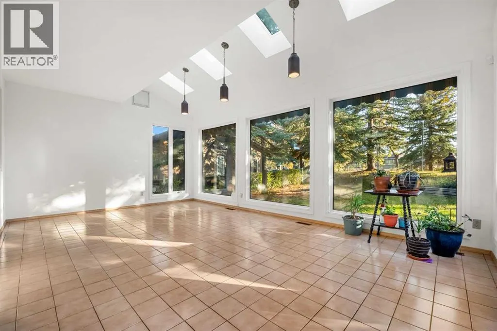 907 Shawnee Drive SW