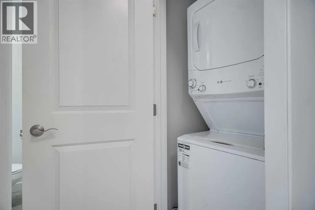 6402, 11811 Lake Fraser Drive SE