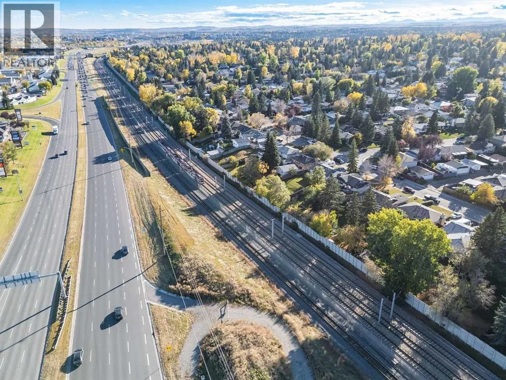 6402, 11811 Lake Fraser Drive SE