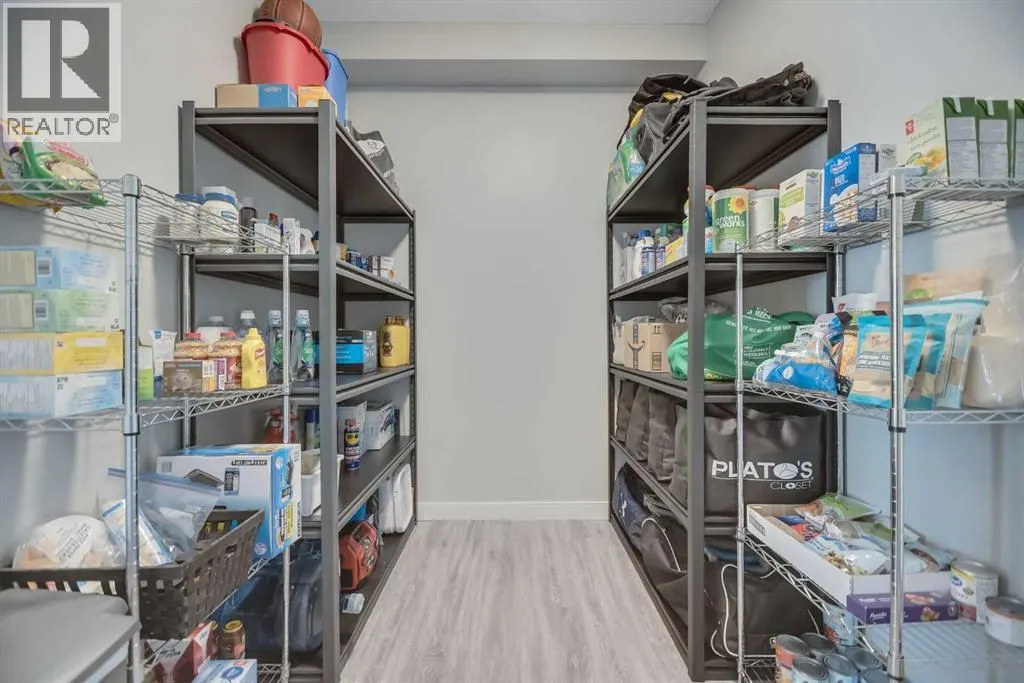 6402, 11811 Lake Fraser Drive SE