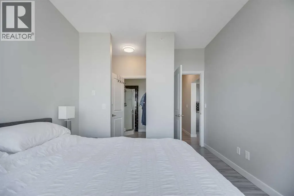 6402, 11811 Lake Fraser Drive SE