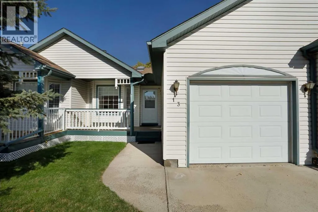 13 Fairview Park Lane W