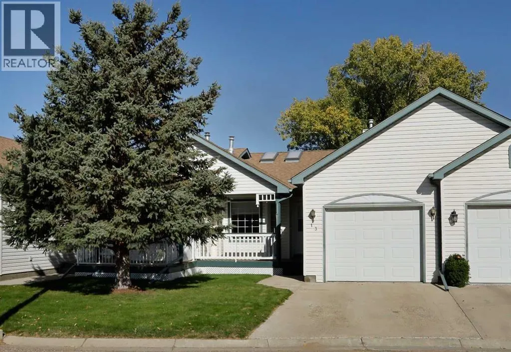 13 Fairview Park Lane W