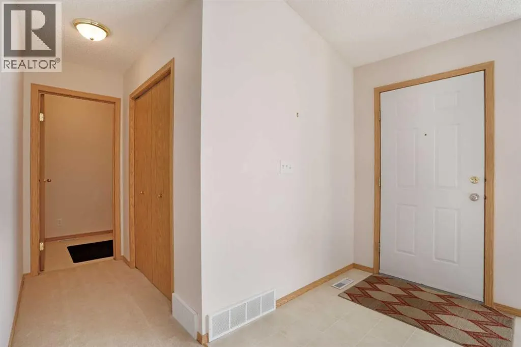13 Fairview Park Lane W