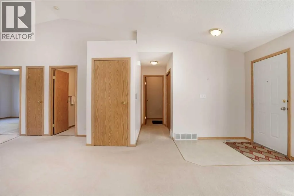 13 Fairview Park Lane W