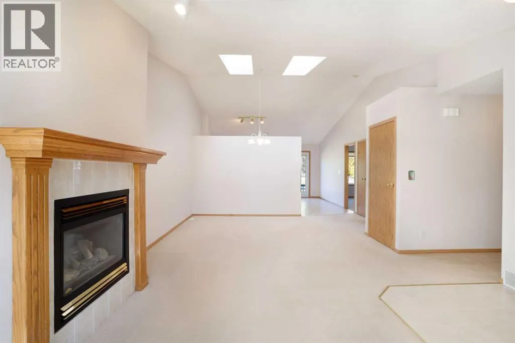13 Fairview Park Lane W