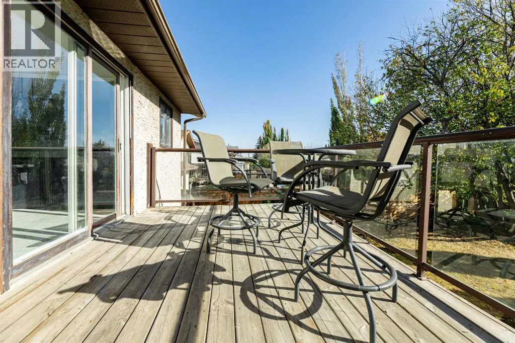 32 Huget Crescent