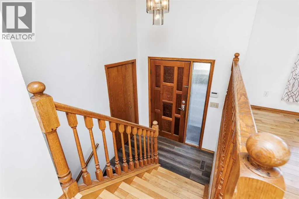 32 Huget Crescent
