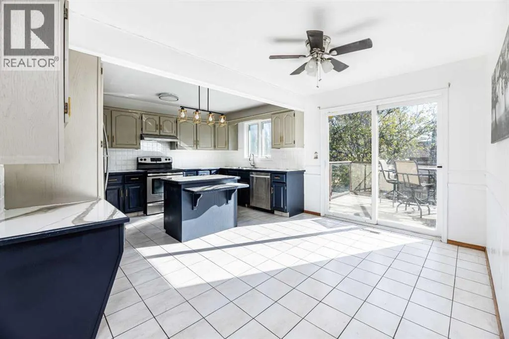 32 Huget Crescent