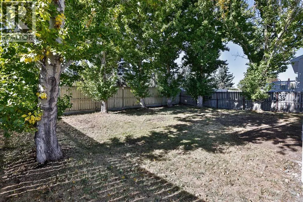 30 MT Backus Crescent W